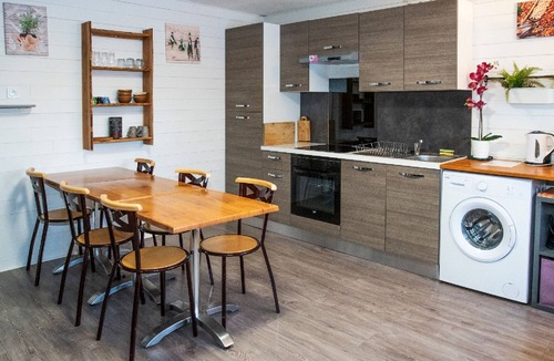 Jassat House | Welcome to Genets du Sancy