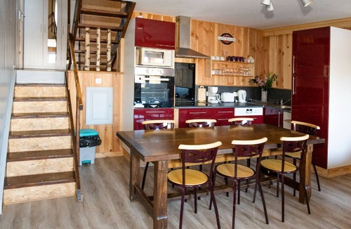 Jassat House | Welcome to Genets du Sancy