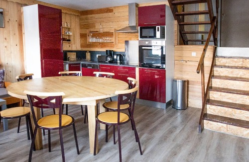 Jassat House | Welcome to Genets du Sancy