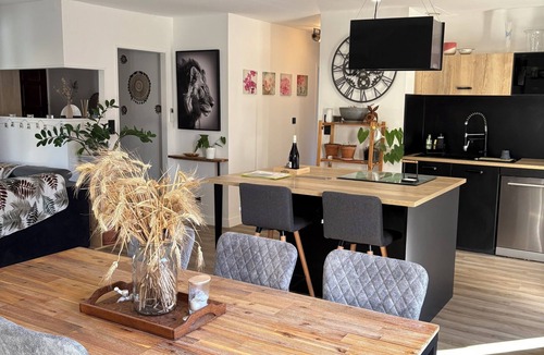 Saint-Orens-de-Gameville House | Welcome to NOUT TI KAZ: Like at home, far from home