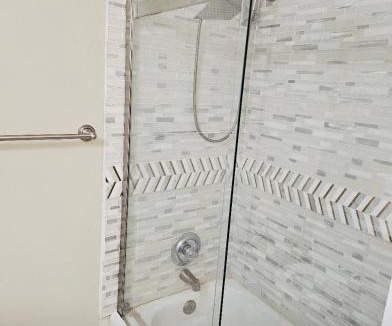 Monroe Heights Villa | Welcome and dreamthome