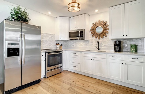 Astor House | Welcome! Beautiful Riverfront Home on St. John's Sleeps 8!