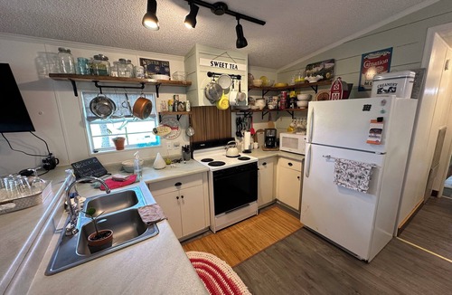 Mittie House | Welcome Farm Stay