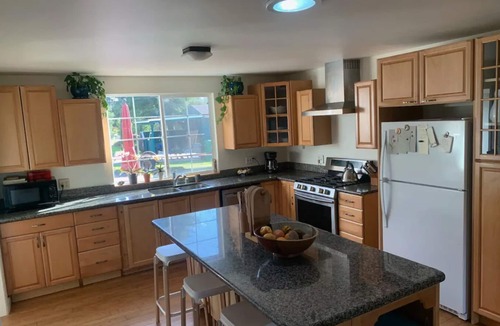 Fort Bragg House | Welcome Home to Fat Robin Farm