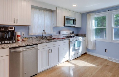 Manomet House | welcome Home