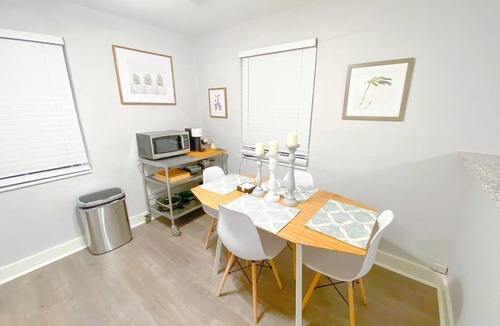 Croissant Park Cottage | Welcome home! Your beach cottage awaits!