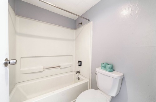 Blue Springs Hotel | Welcome Inn - Blue Springs