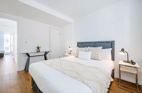 Covent Garden Apartment | Welcome London - The Piazza