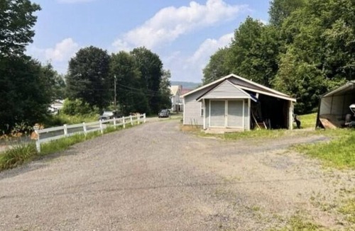 Bingham House | Welcome Outdoor Enthusiasts! Direct ATV access