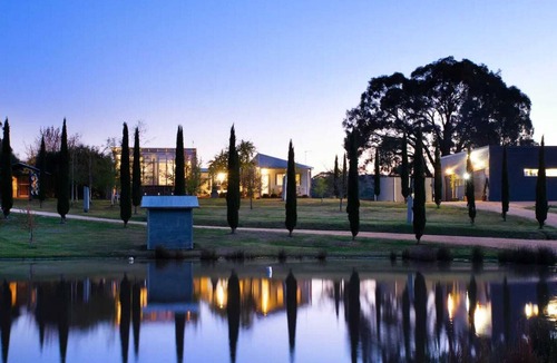 Shepherds Flat House | Welcome Paddock Solar Pool & Spa- Great for Summer