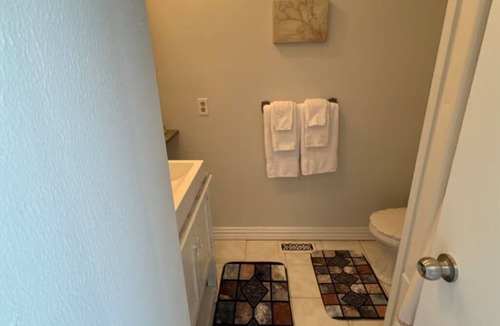 Niagara Falls Apartment | Welcome serene and distinctive studio near Niagara Falls