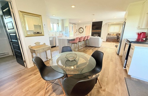 Baie-Sainte-Anne Cottage | Welcome to 160 Escuminac Pt Rd, Cottage.