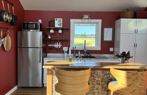 Searsmont House | Welcome to Alva’s Retreat located in the heart of Mid-Coast Maine
