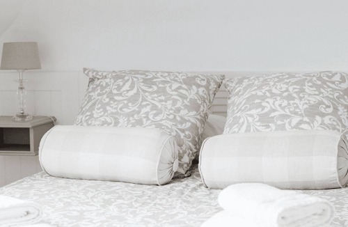 Becherel Hotel | Welcome to Arsene Gardens