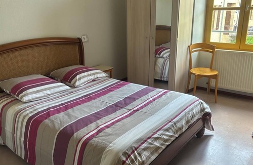 Gourdon Hotel | Welcome to Auberge les Clarisses with its relaxation area, communal kitchen