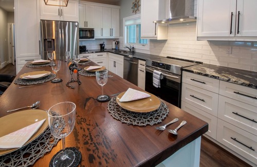 Lambton Shores Cottage | Welcome to Ausable Retreat — where river adventures and family fun come together