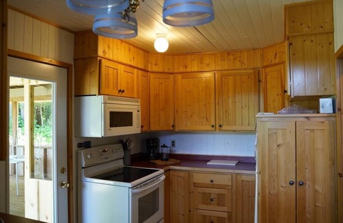 Milford House | Welcome to Black River - Nature Lovers Paradise