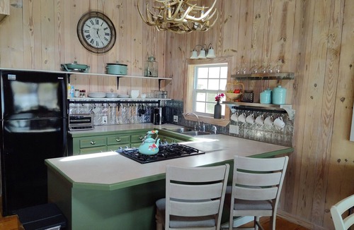 Calion House | Welcome to Blue Haven Hideaway on beautiful Calion Lake