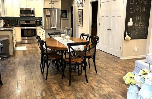 South Haven House | Welcome to Camp Lilly