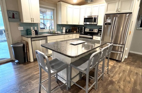 South Haven House | Welcome to Camp Lilly