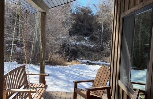 Carmen Cabin | Welcome to Copperhead Cabin