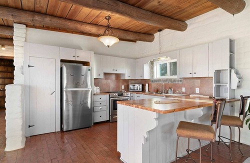 Corrales House | Welcome to Corrales - No House guests without prior approval from host.