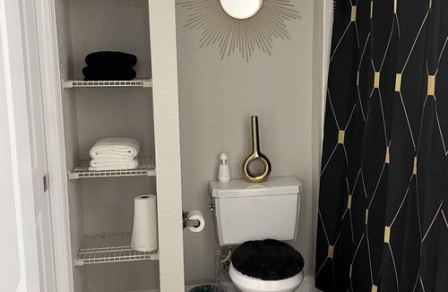 Englewood Park Apartment | Welcome To Downtown Orlando!