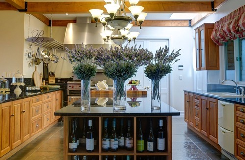 Ohauiti Cabin | Welcome to Eagle Ridge Lodge.