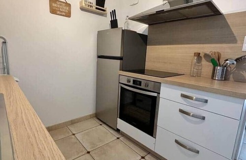 Carentan House | Welcome to Gabin rated 3 * * *