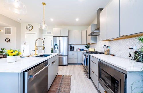 Saint Joseph House | Welcome to "It's a Shore Thing"- Your Serene Waterfront Haven!