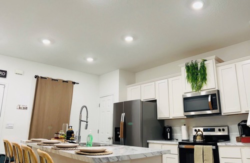 Baymeadows House | Welcome to Jax Nest!