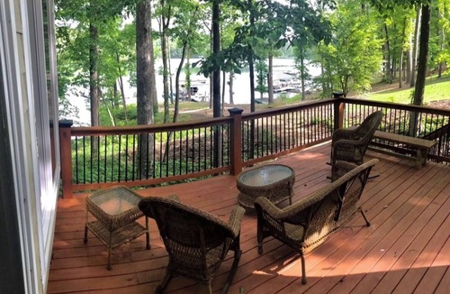 Gainesville House | Welcome to Lake Lanier most charming memory making getaway!