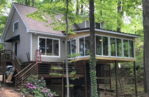 Gainesville House | Welcome to Lake Lanier most charming memory making getaway!