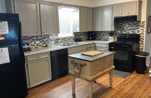 Negreet House | Welcome to Lochness Lakehouse at Toledo Bend