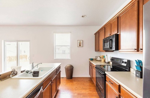 Commerce City House | Welcome to my beautiful home