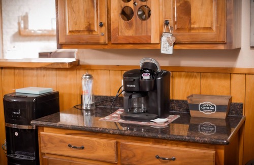 New Braunfels House | Welcome to New Braunfels located minutes outside of Gruene in the hill country!