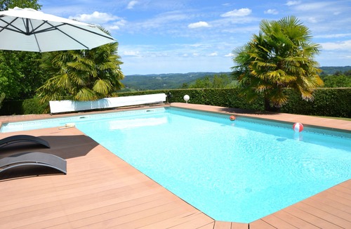 Naves House | Welcome to our Gite