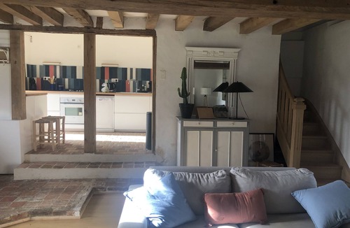 Toucy House | Welcome to our refuge.