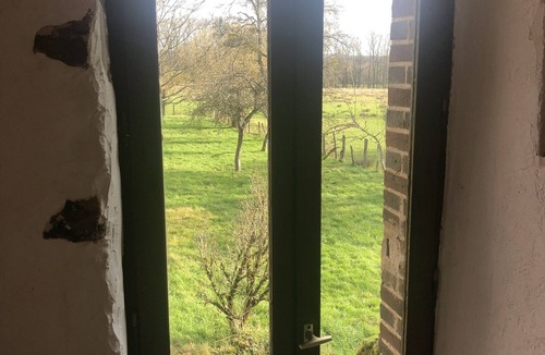 Toucy House | Welcome to our refuge.