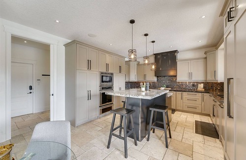 Rosemount House | Welcome to paradise in Cambridge Ontario!
