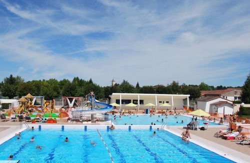 Saint-Junien Apartment | Welcome to Saint-Junien!