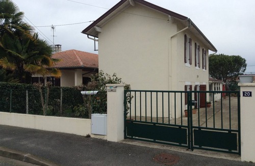 Dax House | Welcome to SEBERIKA