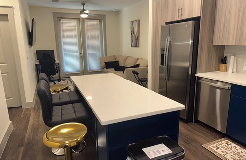 Addison Apartment | Welcome to Southern Elegance