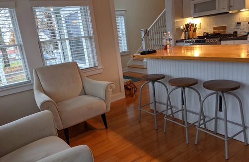 Lakeview House | Welcome to Sunrise Escape