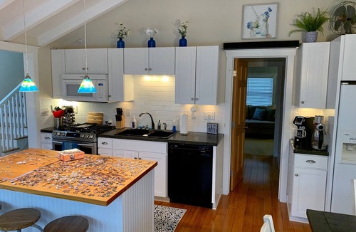 Lakeview House | Welcome to Sunrise Escape