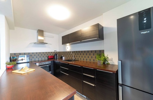 La Madeleine Apartment | Welcome to Sunset ☀️