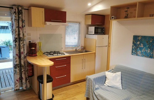 Sillans-la Cascade House | Welcome to the var!