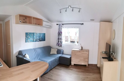 Sillans-la Cascade House | Welcome to the var!