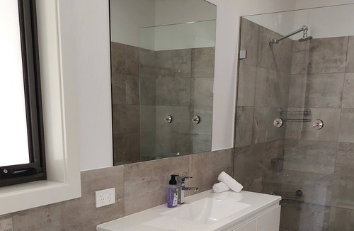 Red Head House | ~~~Welcome to The Shed Luxe~~~