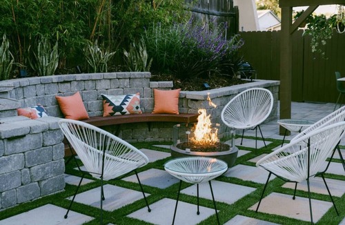 Poway House | Welcome to the Botanic Oasis!